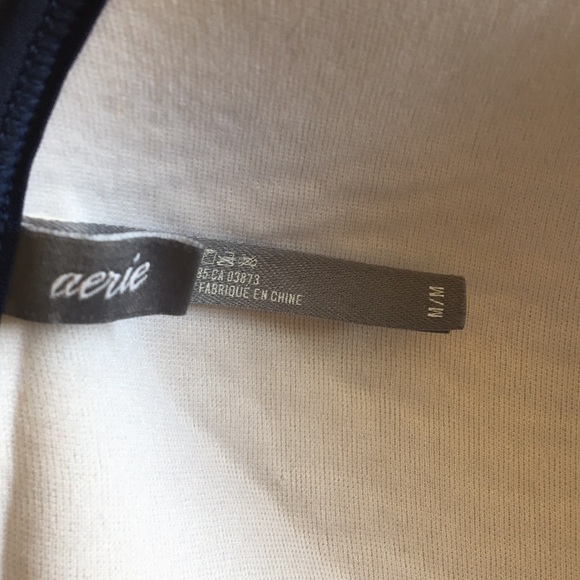 💎Aerie Striped  Bikini Top Size Medium - Picture 6 of 8